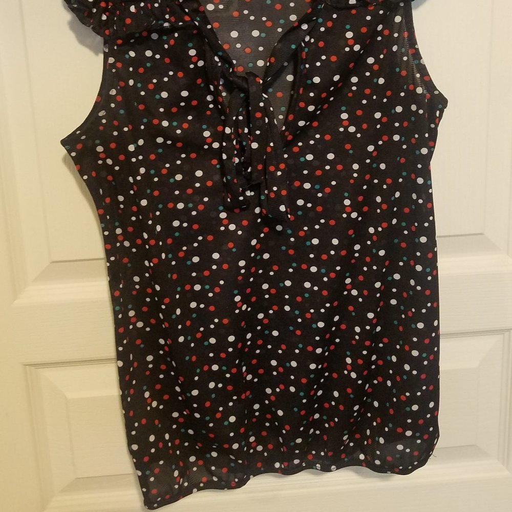 Top - Picture 3 of 5